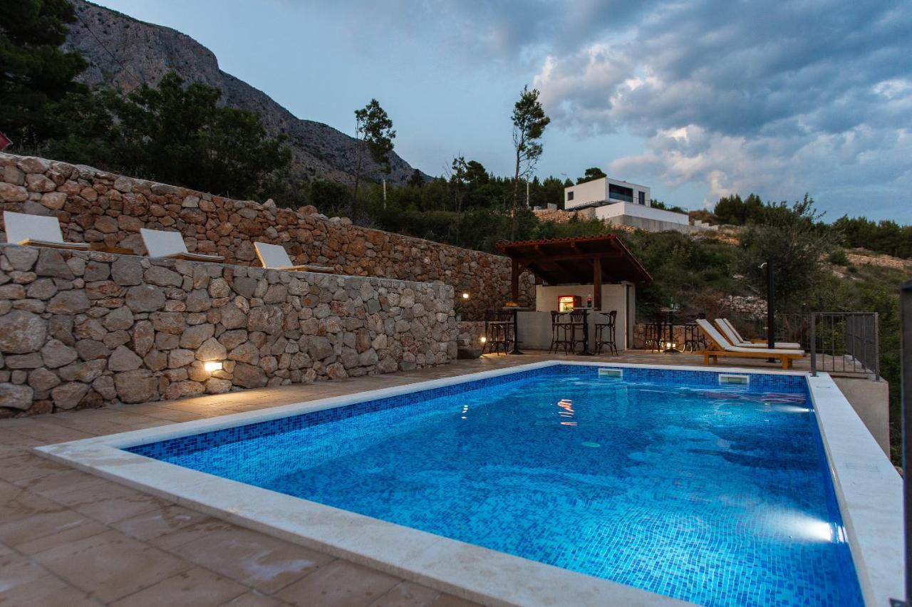 Exclusive Villa Almissa With Swimming Pool And Sea View Lokva Rogoznica Zewnętrze zdjęcie