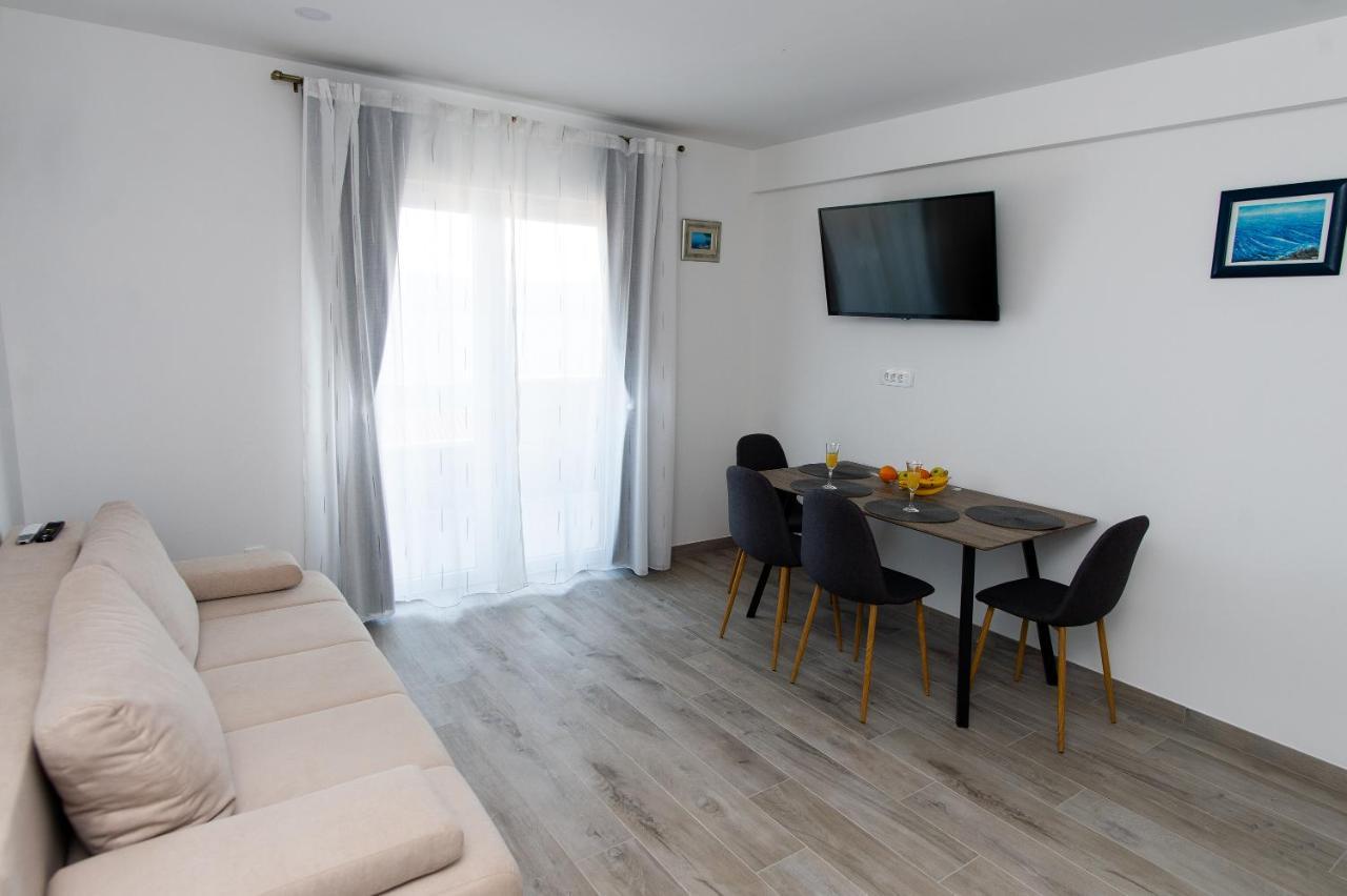 Exclusive Villa Almissa With Swimming Pool And Sea View Lokva Rogoznica Zewnętrze zdjęcie